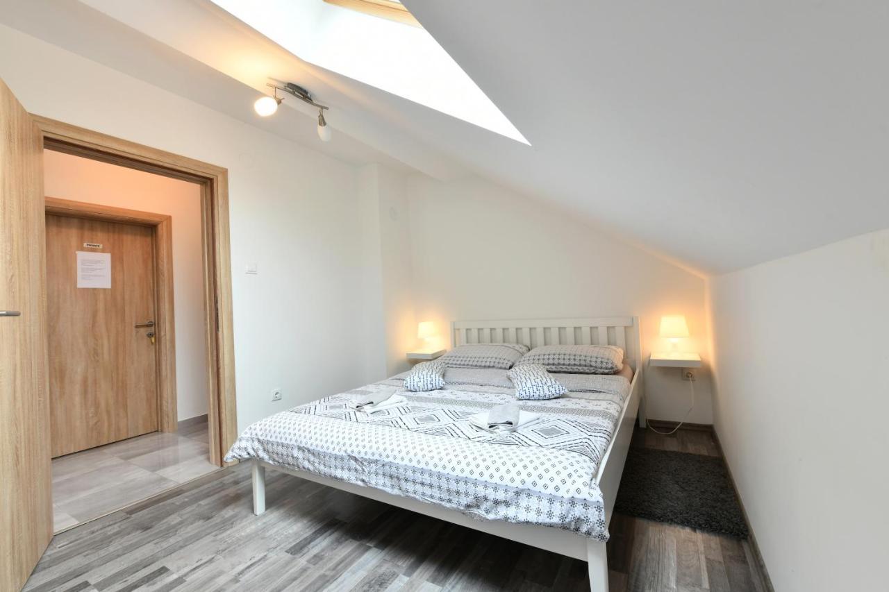 Apartman Mate Rakovica Eksteriør bilde