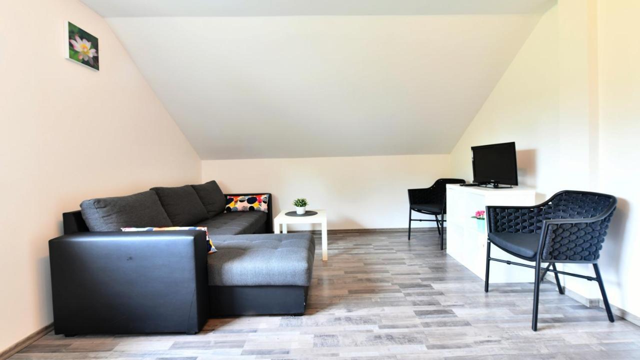Apartman Mate Rakovica Eksteriør bilde